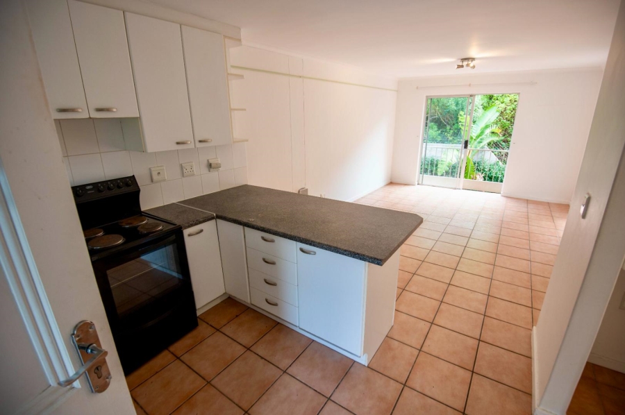 To Let 2 Bedroom Property for Rent in Gardens Western Cape